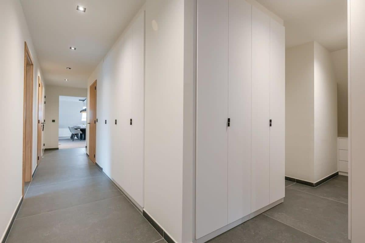 Huswell - Luxurious Apartment With Parking Beernem Buitenkant foto