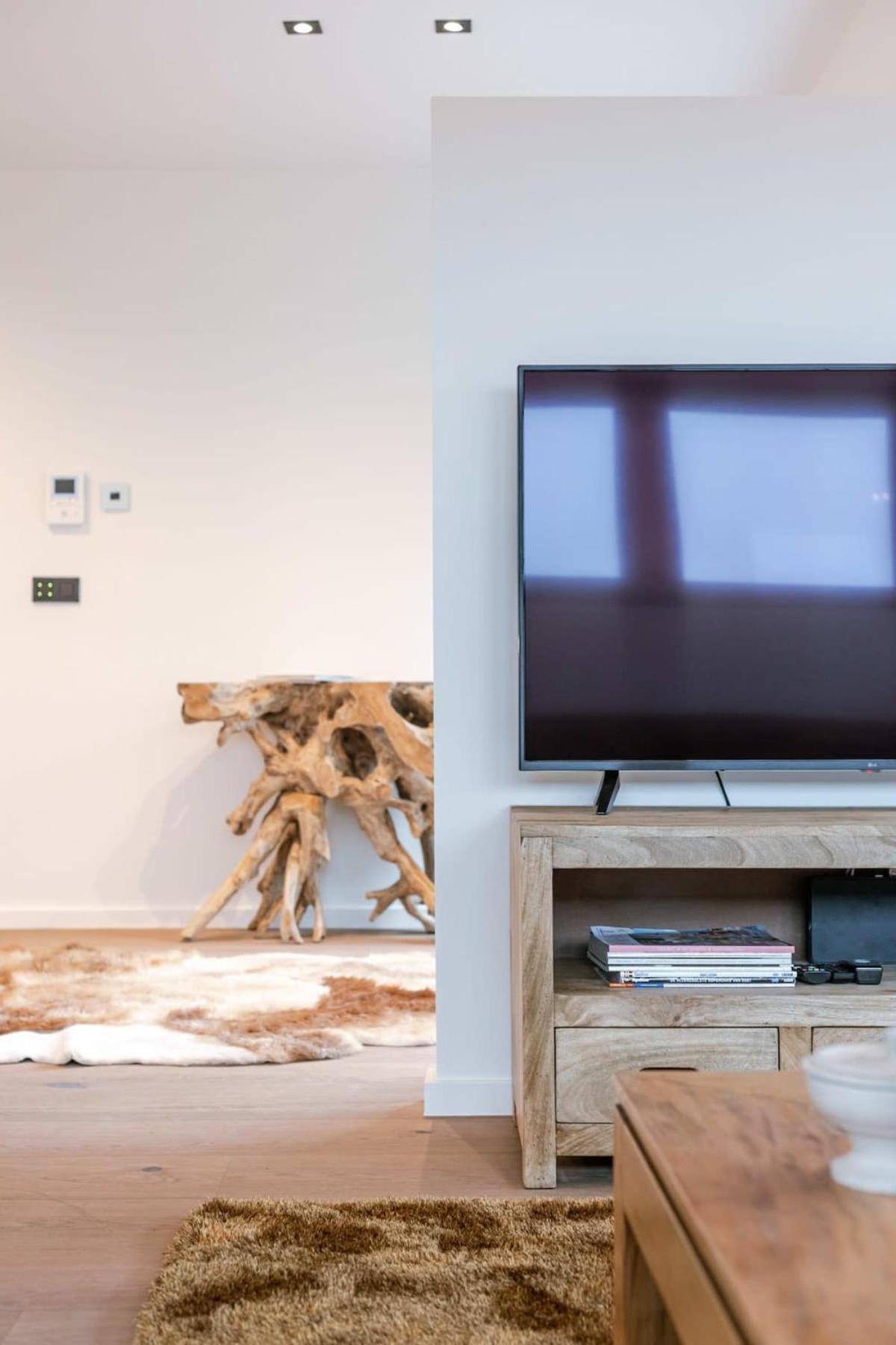 Huswell - Luxurious Apartment With Parking Beernem Buitenkant foto