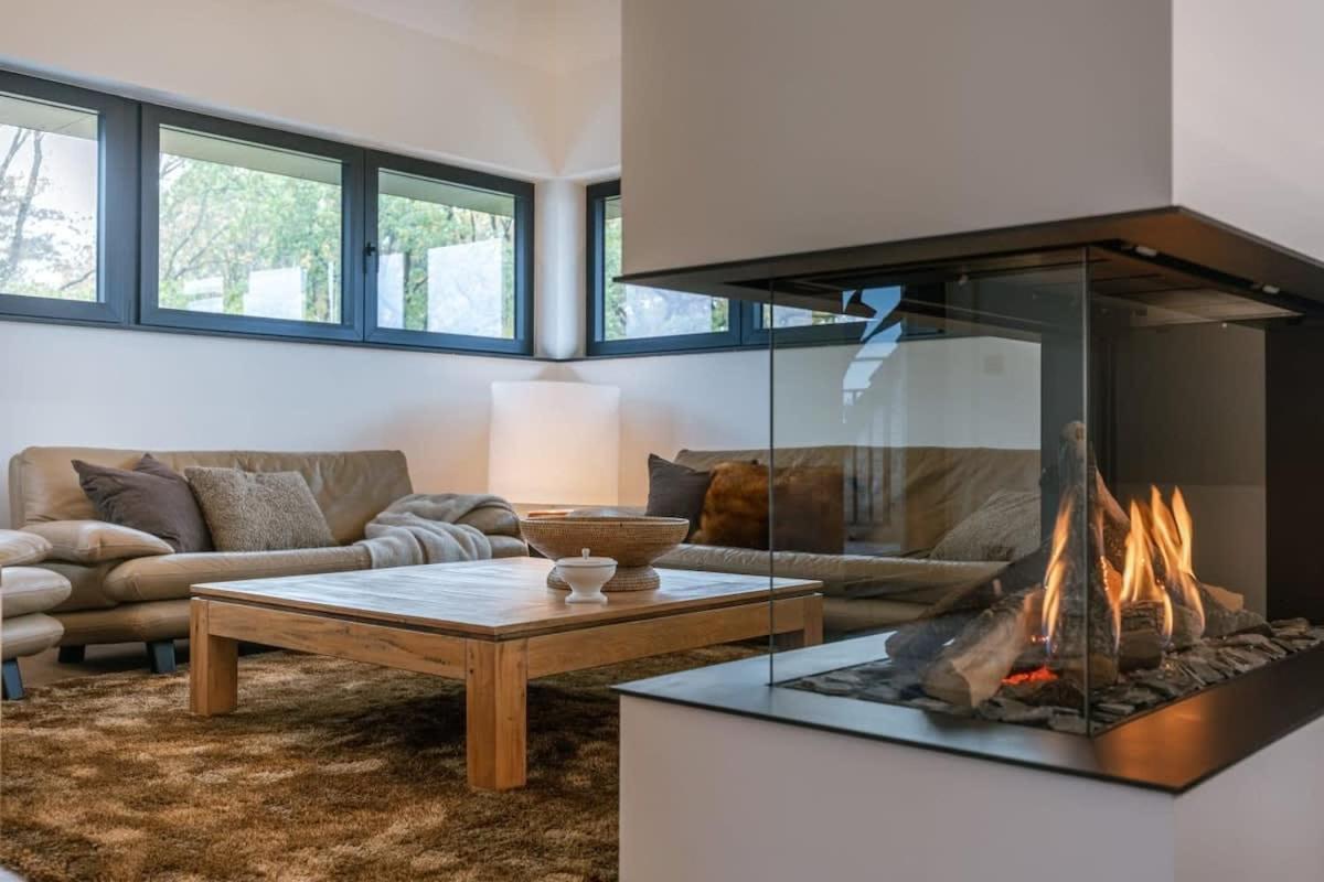 Huswell - Luxurious Apartment With Parking Beernem Buitenkant foto